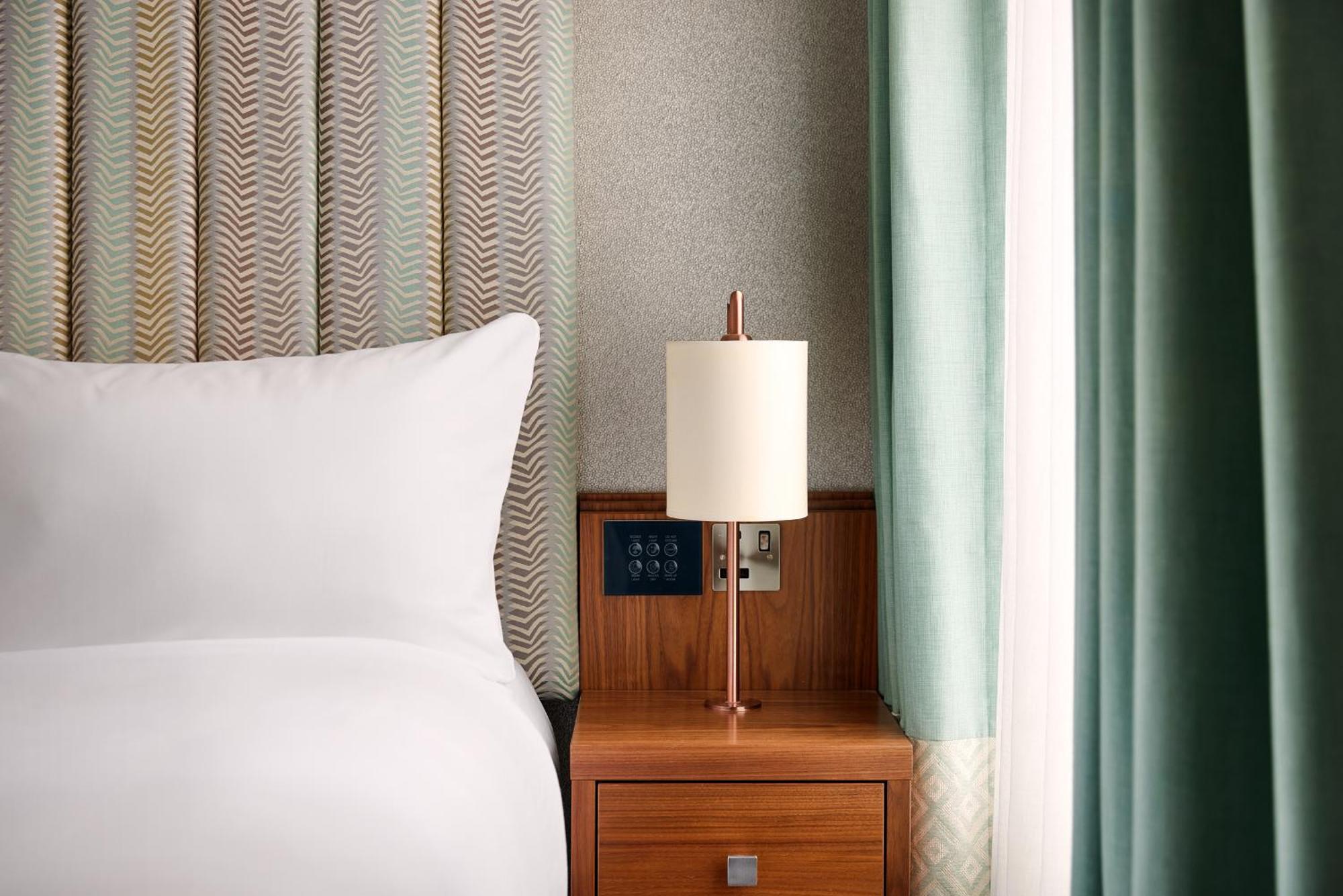 Nyx Hotel Dublin Christchurch 외부 사진